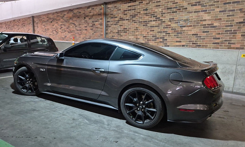 Ford Mustang 5.0 Gt ...
