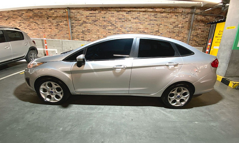 Ford Fiesta 1.6 Spor...