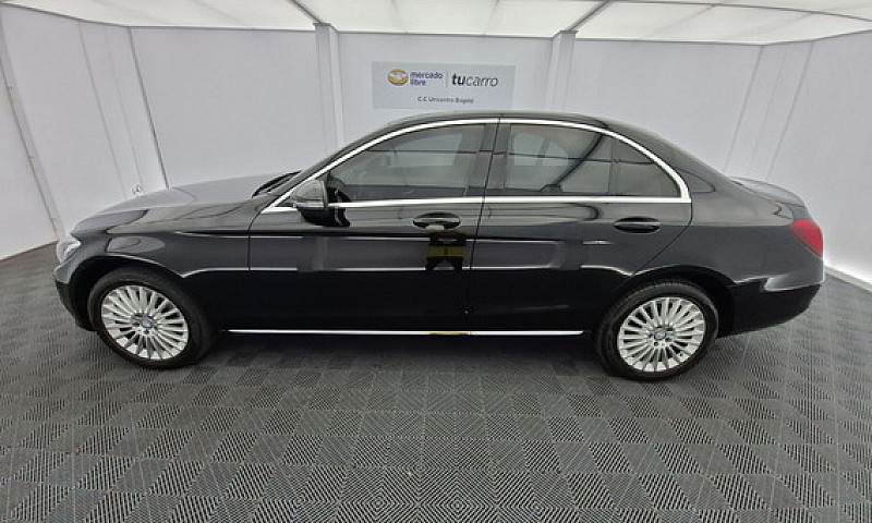 Mercedes-Benz Clase ...