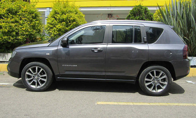 Jeep Compass 2.4 Lim...