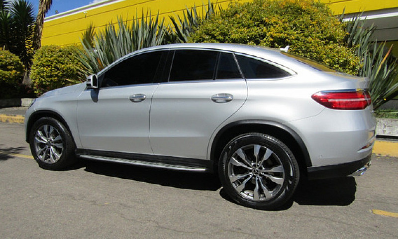 Mercedes-Benz Clase ...