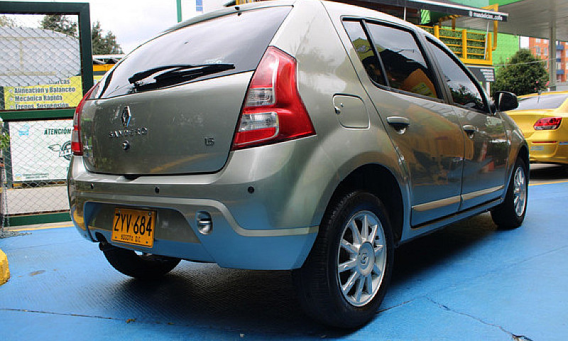 Renault Sandero 1.6 ...