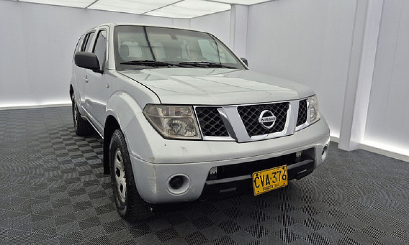 Nissan Pathfinder 4....