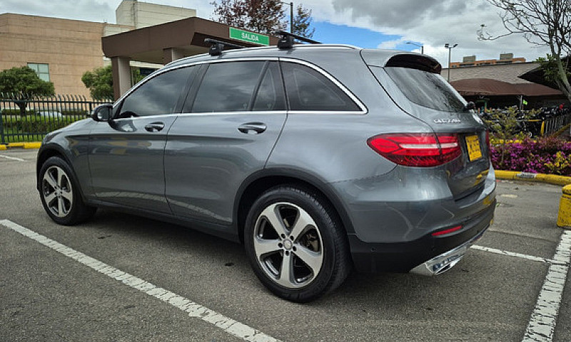 Mercedes-Benz Clase ...