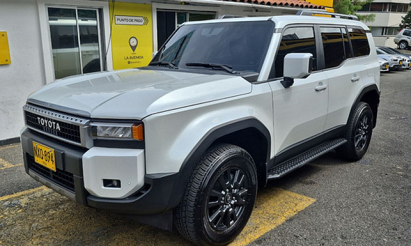 Toyota Land Cruiser ...