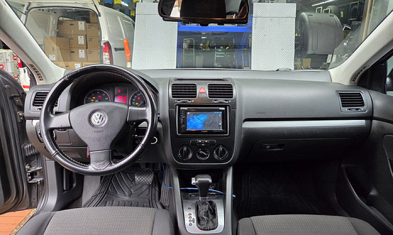 Volkswagen Bora 2.5 ...