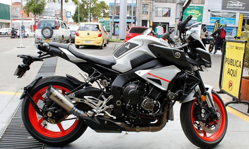 Yamaha Mt10 2021...