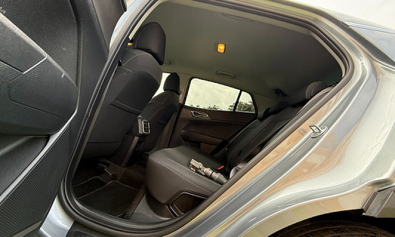 Kia Sportage 2.0 Emo...