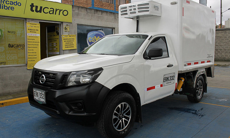 Nissan Frontier 2.5 ...