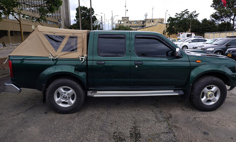 Nissan Np300 Frontie...