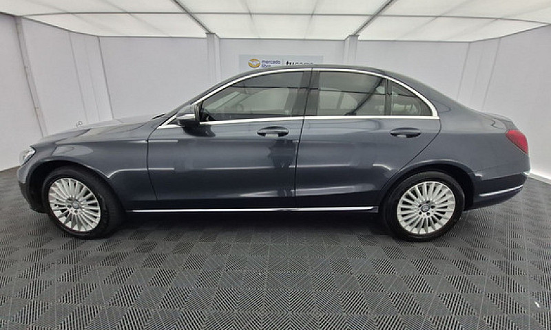Mercdes Benz C200 2....