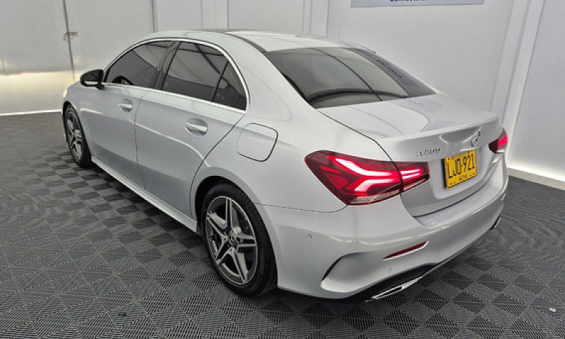 Mercedes-Benz Clase ...