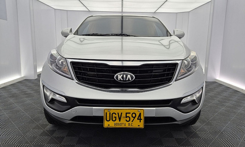 Kia Sportage Revolut...
