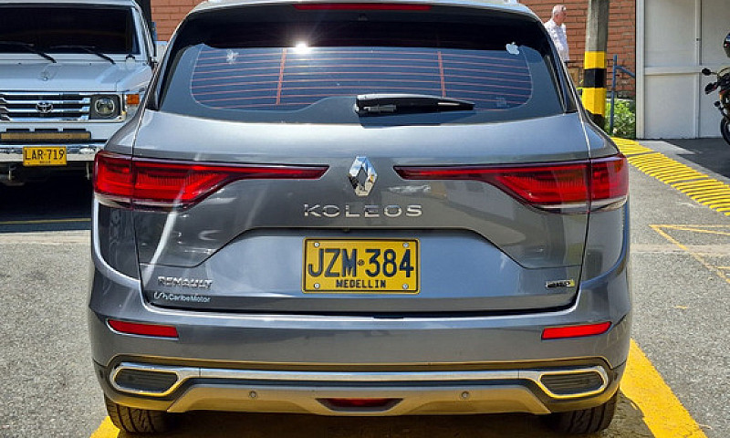 Renault Koleos 2.5 I...