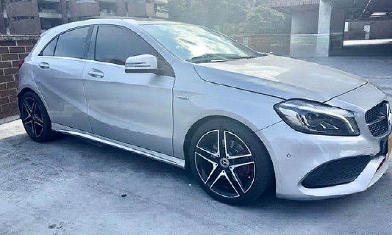 Mercedes-Benz Clase ...