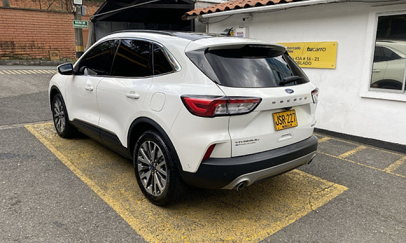 Ford Escape 2.5 Tita...