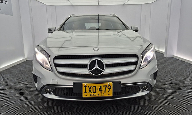 Mercedes-Benz Clase ...