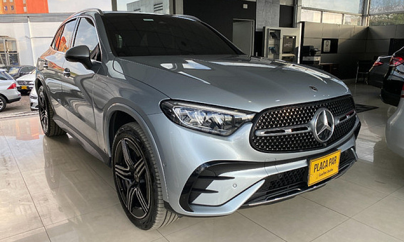 Mercedes Benz  Glc30...