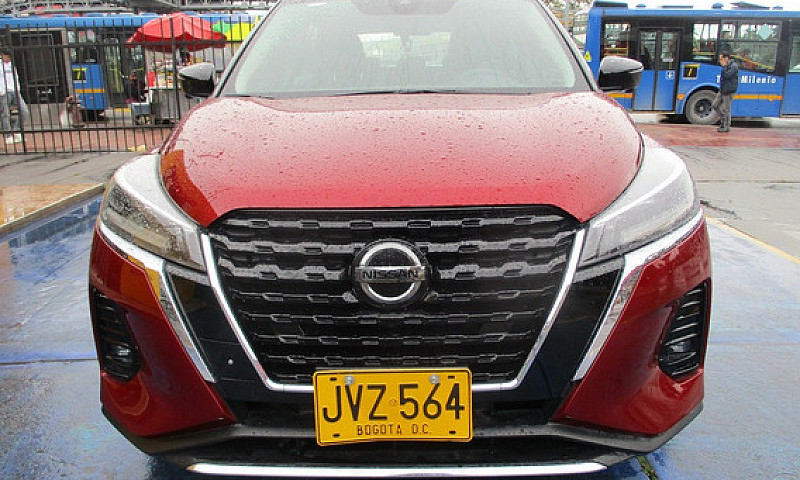 Nissan Kicks Exclusi...