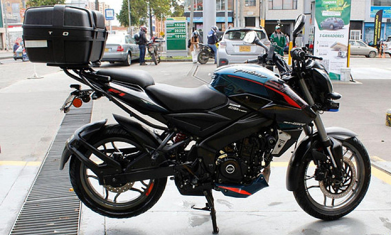 Bajaj Pulsar Ns 200 ...