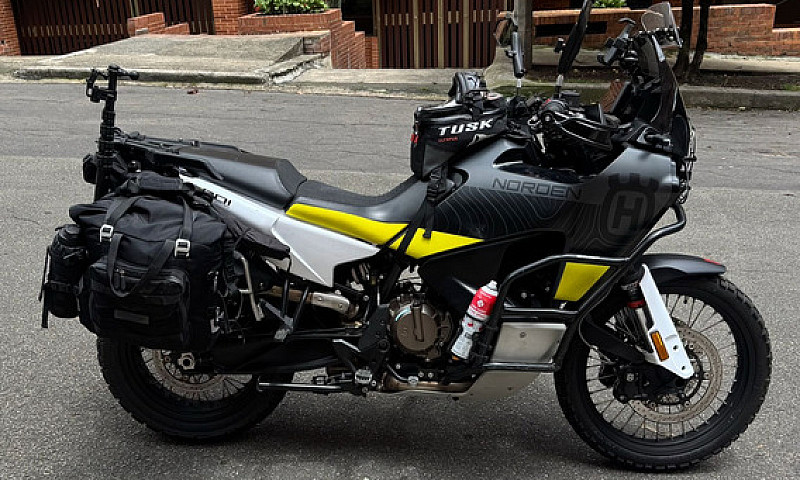 Moto - Husqvarna Nor...