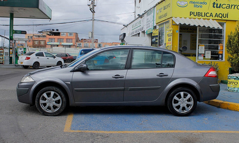 Renault Megane 2 2.0...