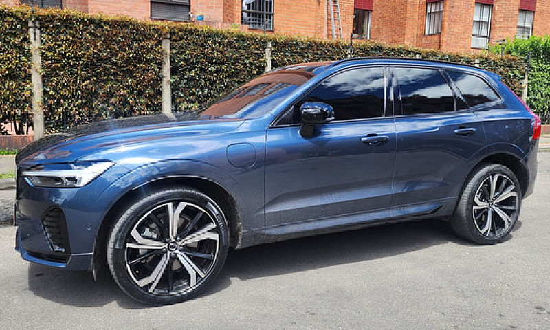 Volvo Xc60 2.0 T8 Pl...