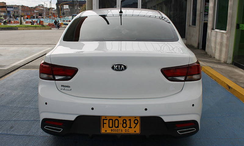 Kia Rio 1.4 Vibrant ...