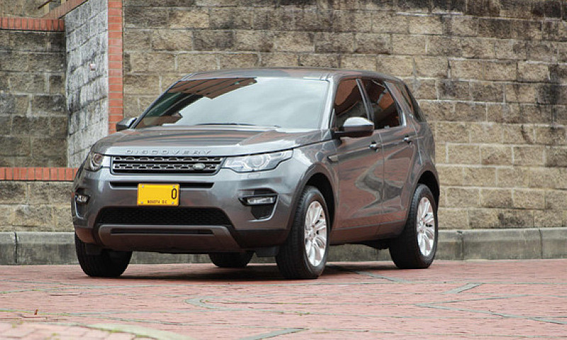 Land Rover Discovery...