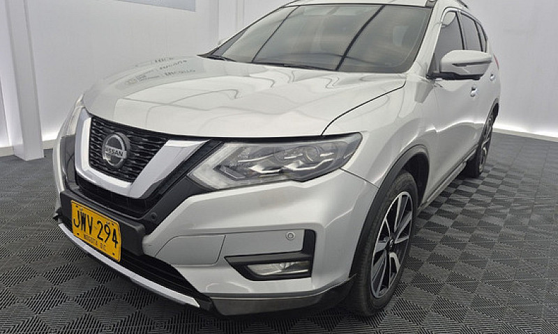 Nissan X-Trail 2.5 E...