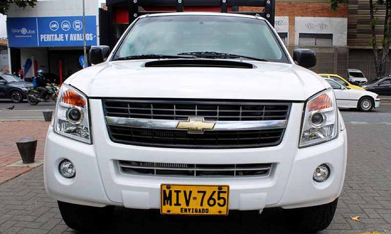 Chevrolet D-Max Esta...
