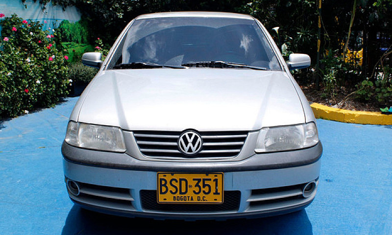 Volkswagen Gol 1.8 M...