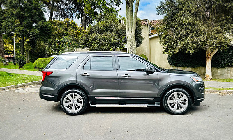 Ford Explorer 2.3 Li...