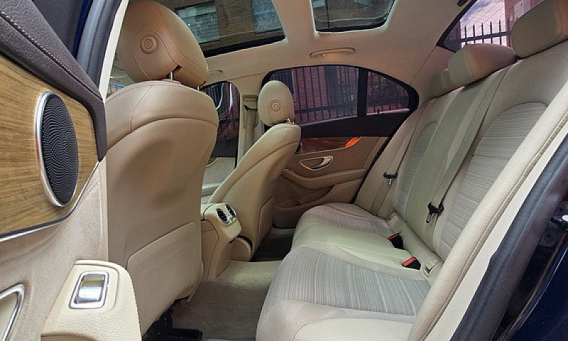 Mercedes-Benz Clase ...