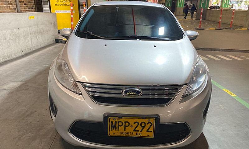 Ford Fiesta 1.6 Spor...