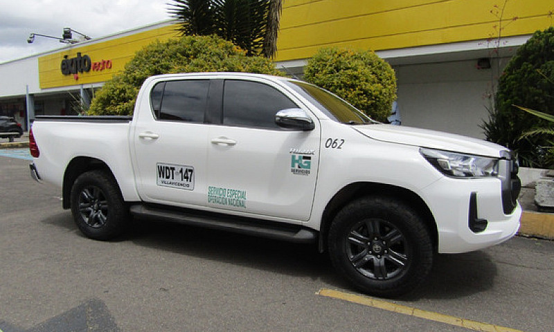 Toyota Hilux 2.4 Dié...