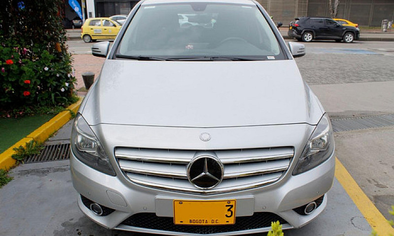 Mercedes-Benz Clase ...