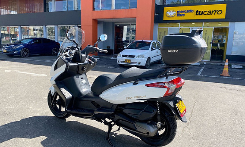 Kymco Downtown 300I...