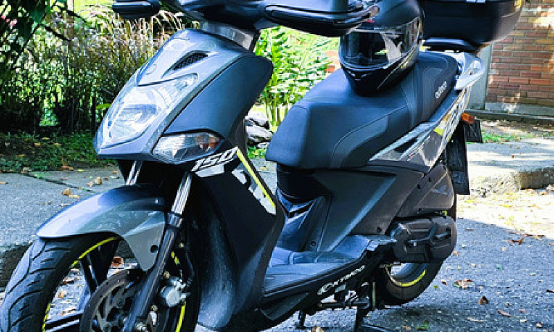Kymco Agility 150 Mo...