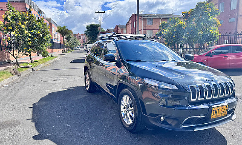 Jeep Cherokee 3.2 Li...