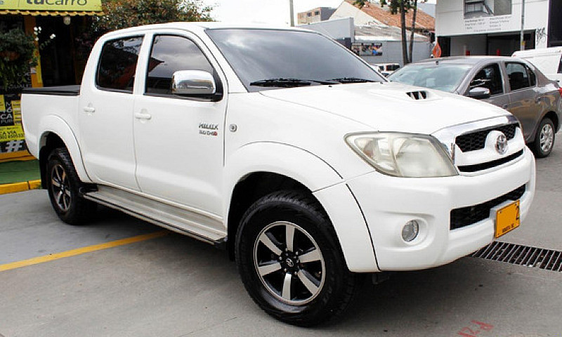 Toyota Hilux 3.0 Srv...