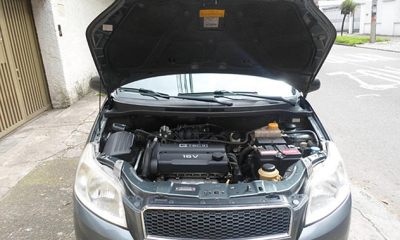 Chevrolet Aveo Emoti...