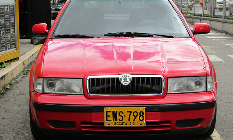 Skoda Octavia 1.8 Sl...
