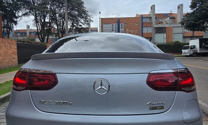 Mercedes-Benz Clase ...