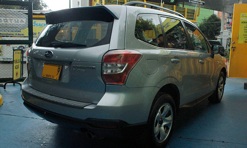 Subaru Forester 2.0 ...