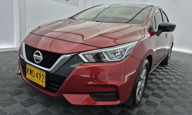 Nissan Versa 1.6 Sen...