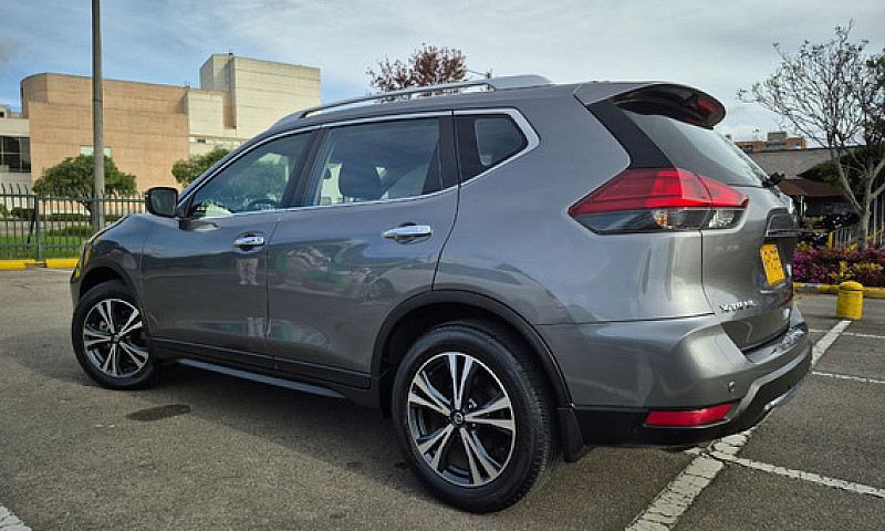 Nissan X-Trail 2.5 A...