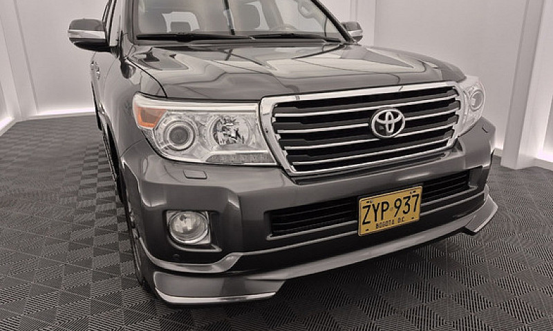 Toyota Land Cruiser ...