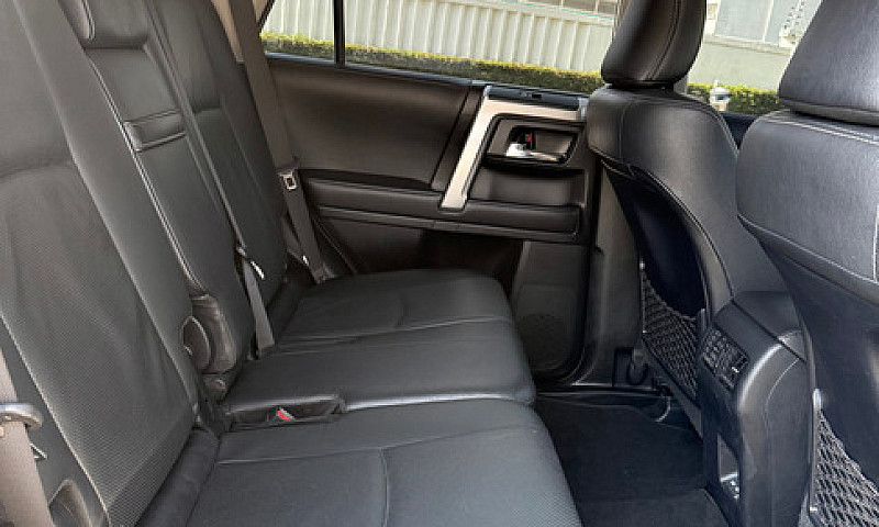 Toyota 4Runner 4.0 L...