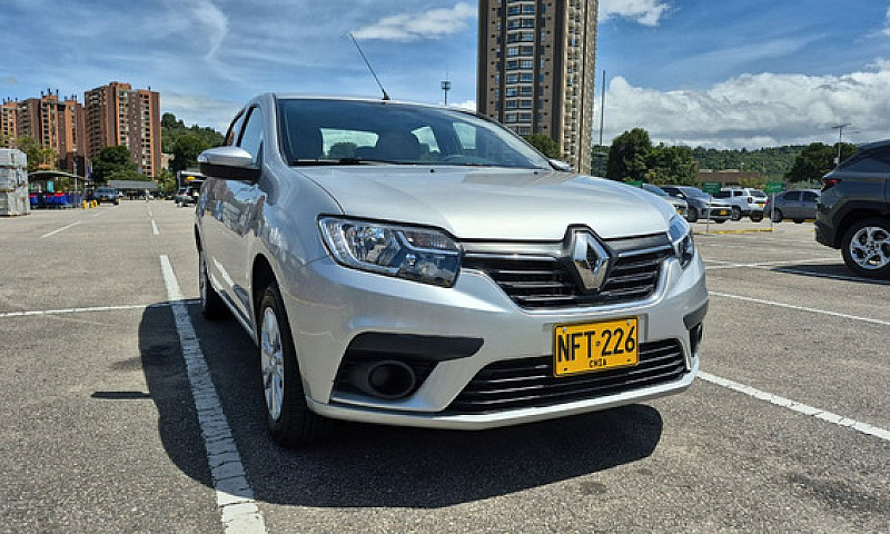 Renault Logan 1.6 Li...